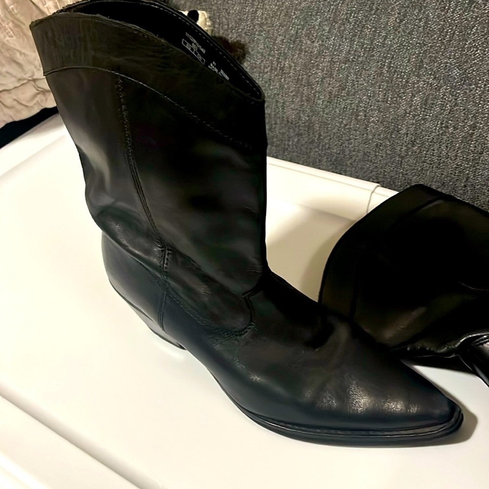 Leather Cowboy Style Boots